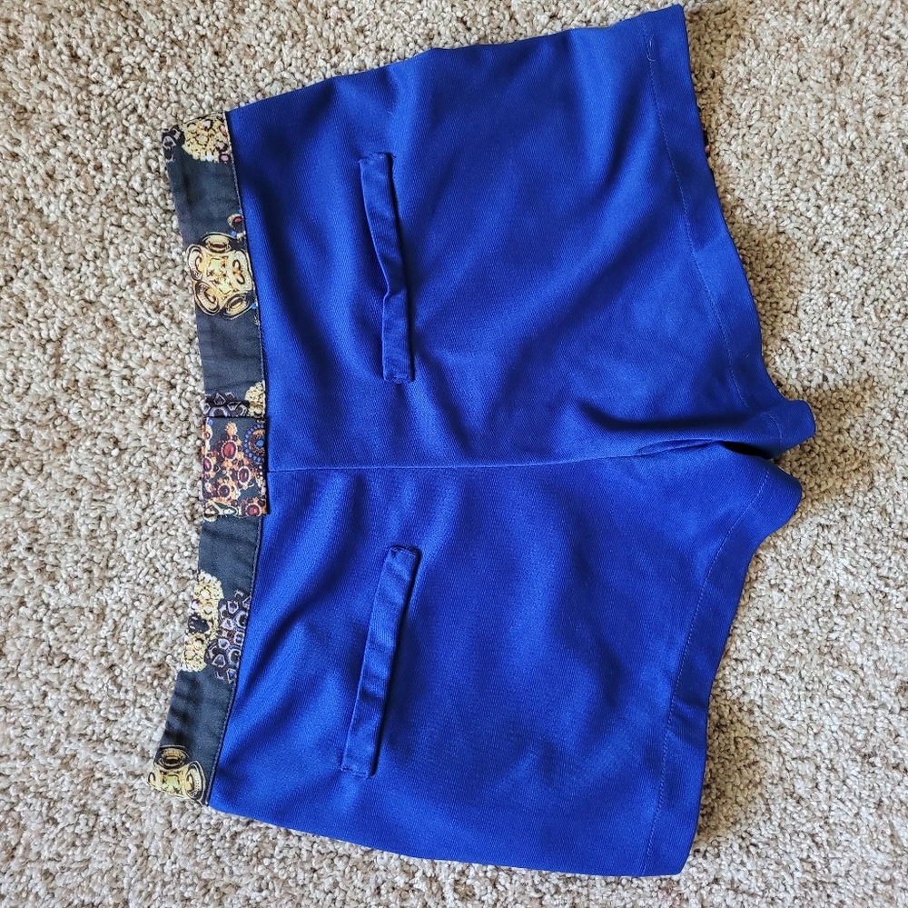 Short - Picture 2 of 2